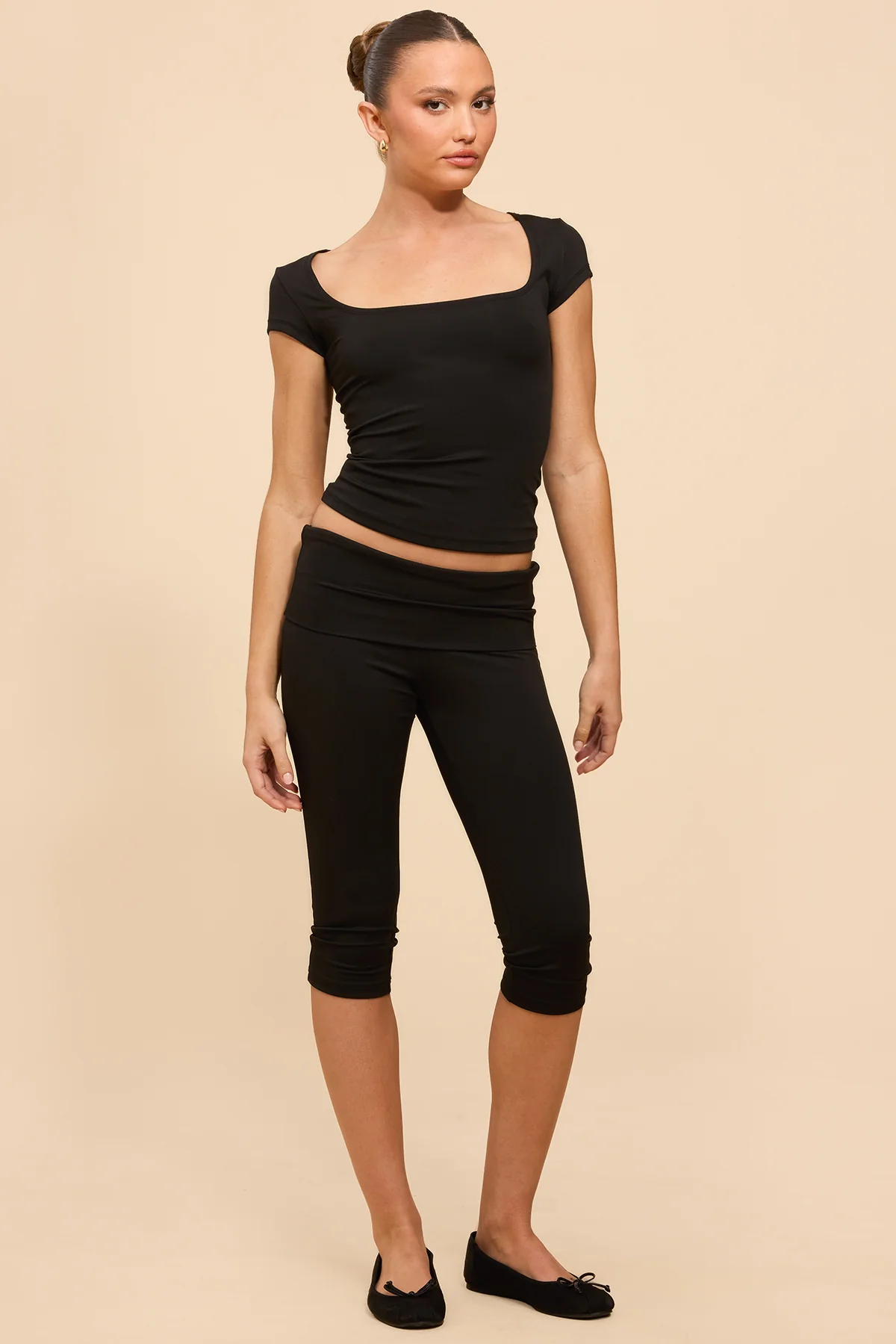 Ravena Foldover Capri Leggings - Image 5